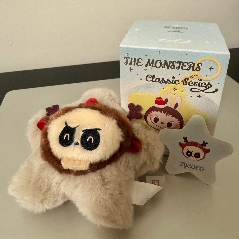 POP MART THE MONSTERS Classic Series-Sparkly Plush Pendant Blind Box - Tycoco